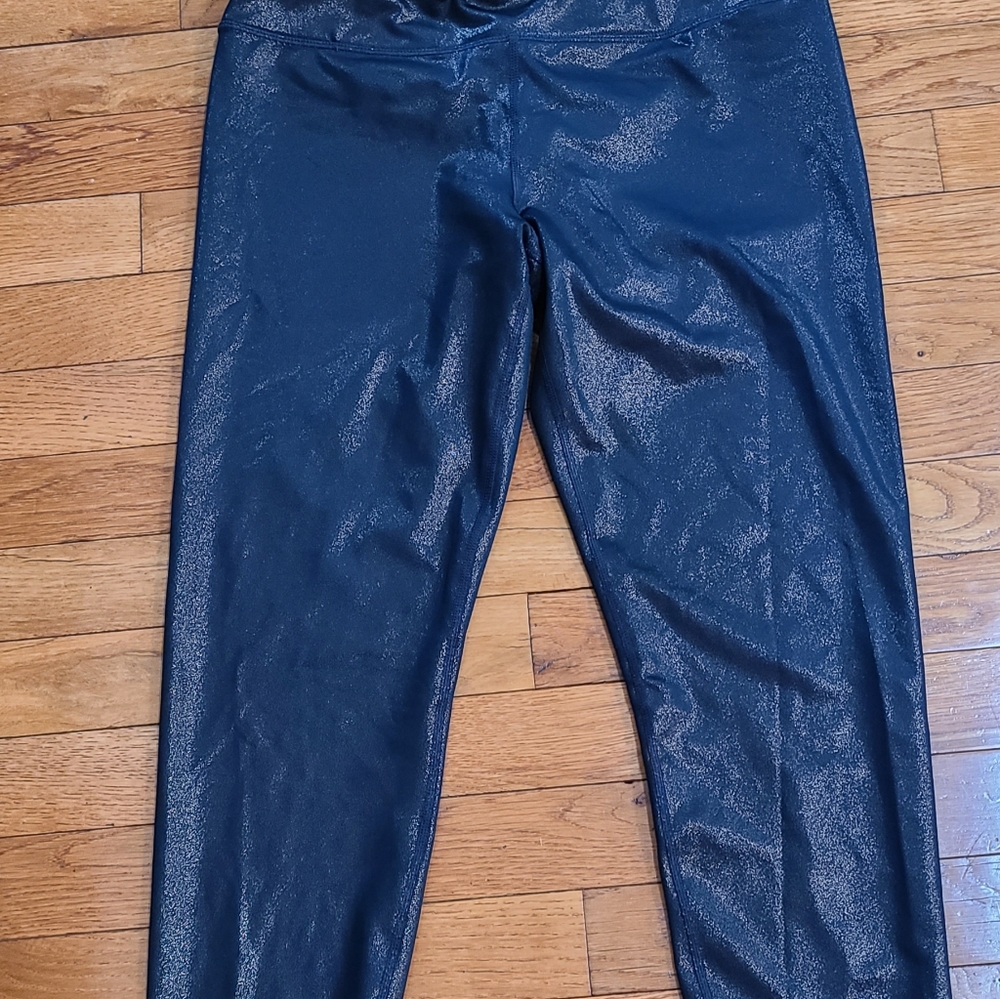 Shimmer workout leggings